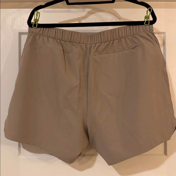 Outdoor Voices High Stride 5” Lined Short - Picture 3 of 5